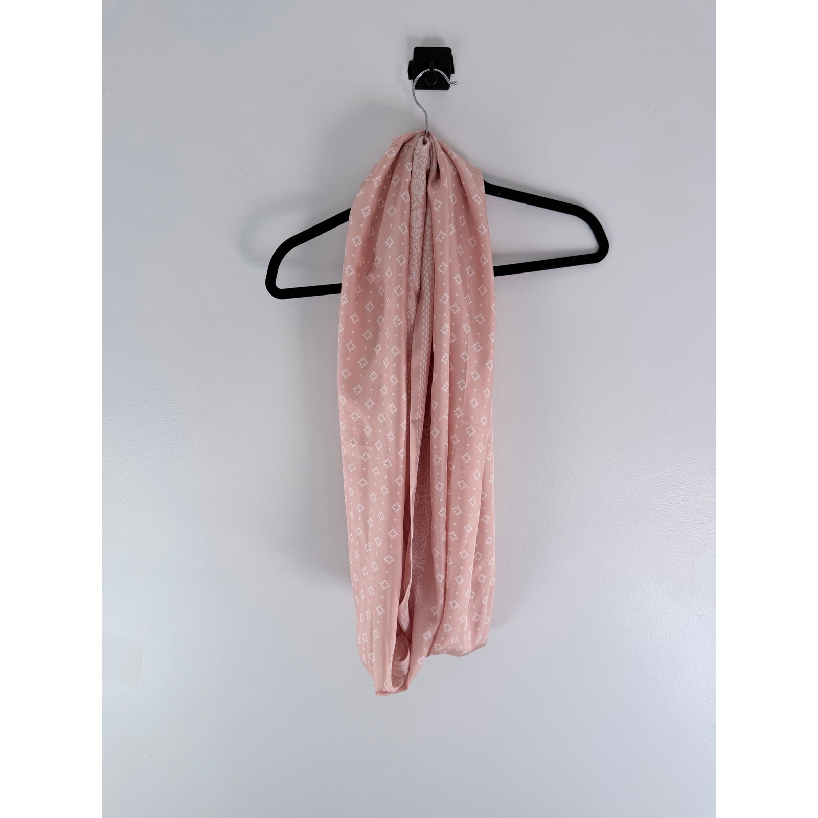 J Crew 100 Silk Light Pink And White Patterned Infinity Scarf